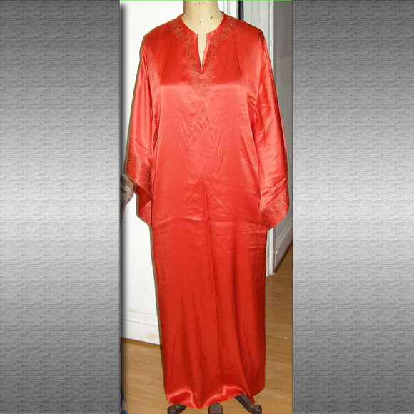 New Valerie Stevens red silk long gown M 8-10 😍 - Picture 3 of 6
